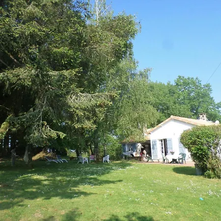 La Folie Guest house