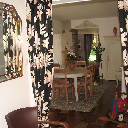 La Folie Guest house 3*