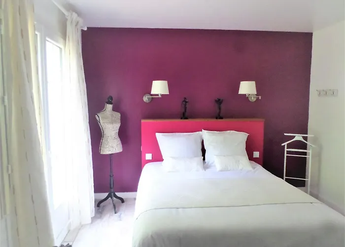 Pensión La Folie Breuil-Barret