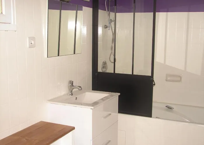 Pensión La Folie Breuil-Barret